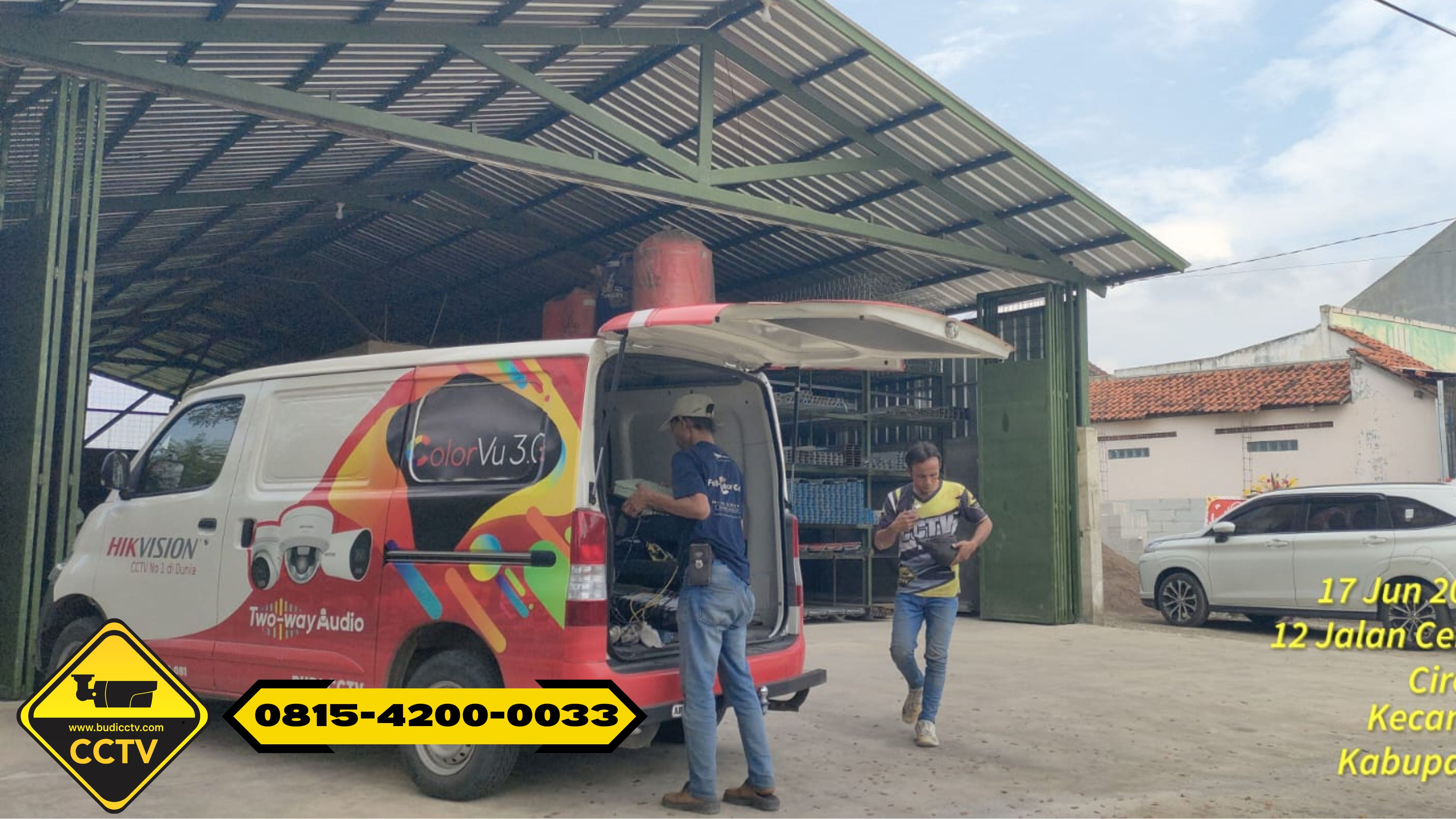 Pemasangan CCTV Hikvision 4 Channel Smart Hybrid Light 2MP di Ruko Area Kota Pekalongan